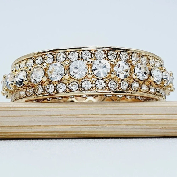 🔥Eternity Band 18K Gold Plated Cubic Zircon Engagement Rings forWomen,UNVN12364 - Picture 15 of 15